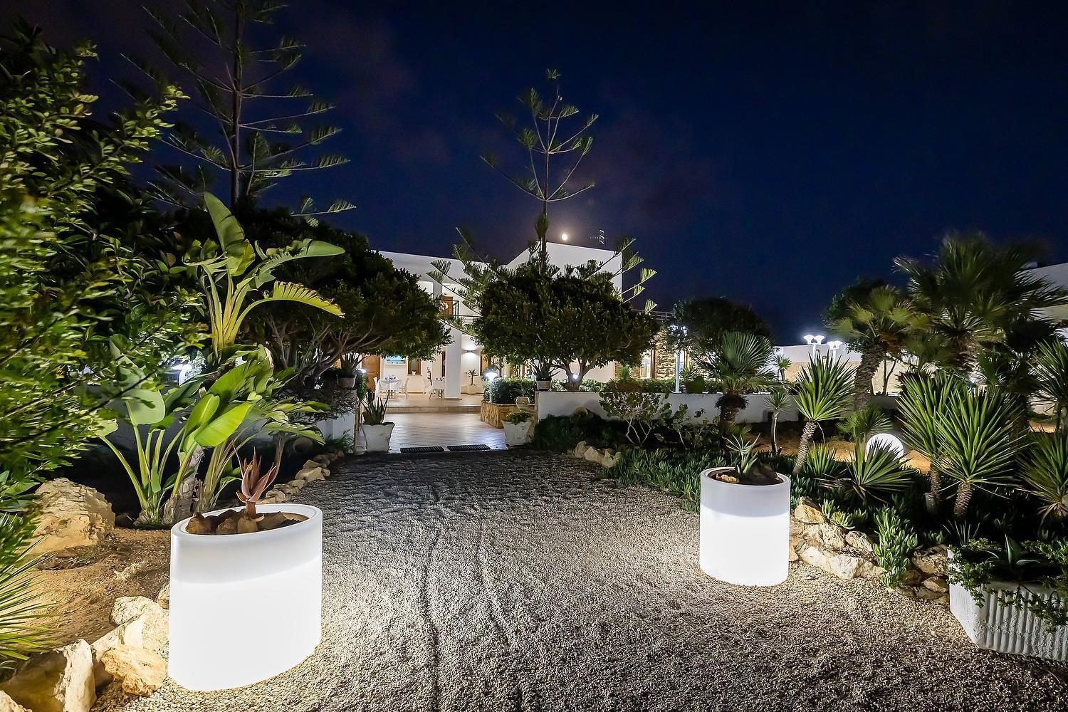 Hotel Cavalluccio Marino ランペドゥーザ エクステリア 写真