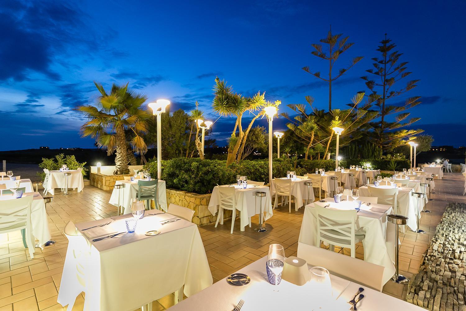 Hotel Cavalluccio Marino ランペドゥーザ エクステリア 写真