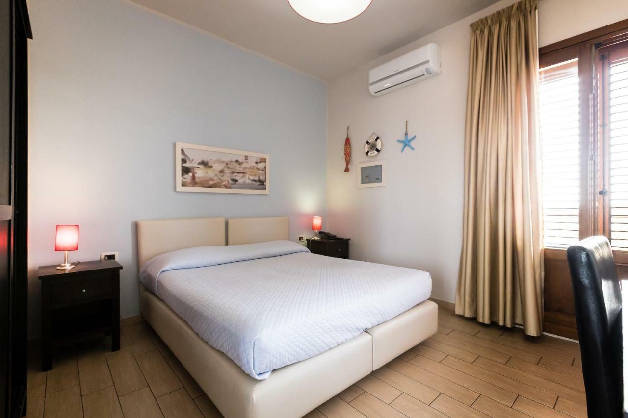 Hotel Cavalluccio Marino ランペドゥーザ エクステリア 写真